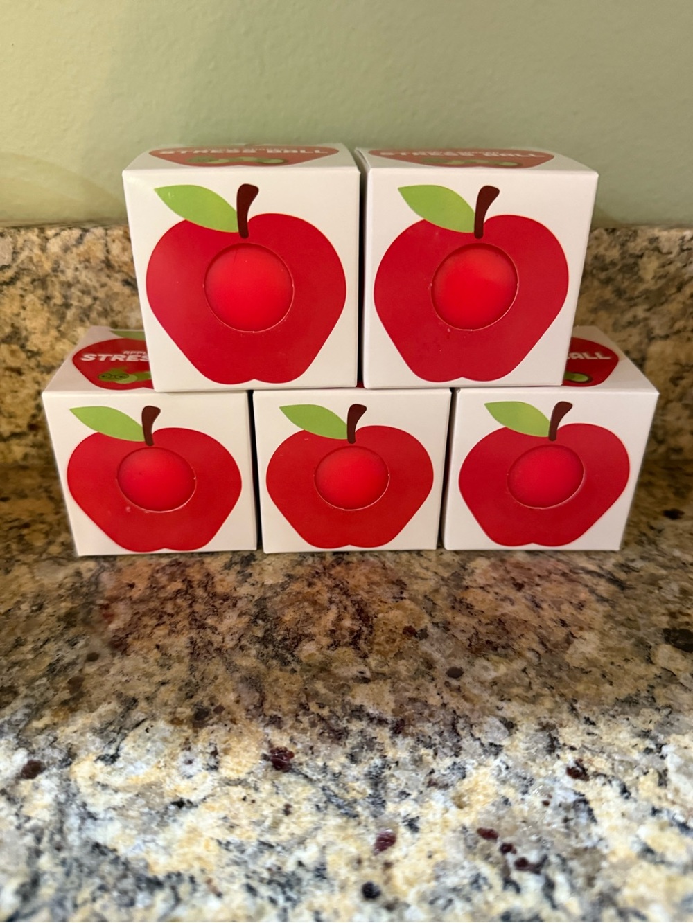 5 Amazing Walmart viral apple squishys